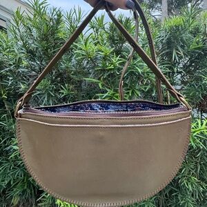 Lyons Leather Co. Sage Biggie Bee